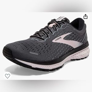 Brooks Ghost 13 running shoes
